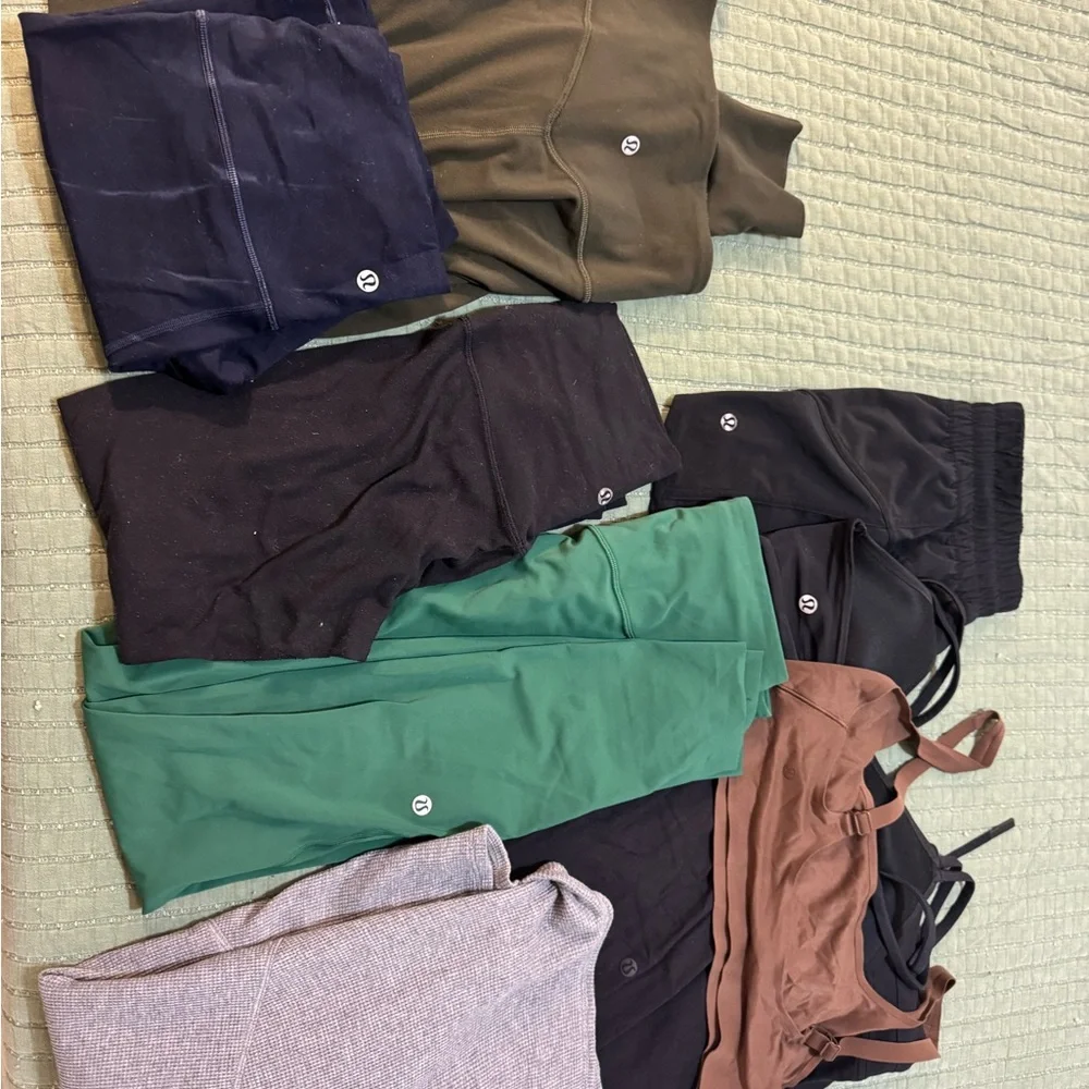 Lululemon Bundle - Picture 4 of 4